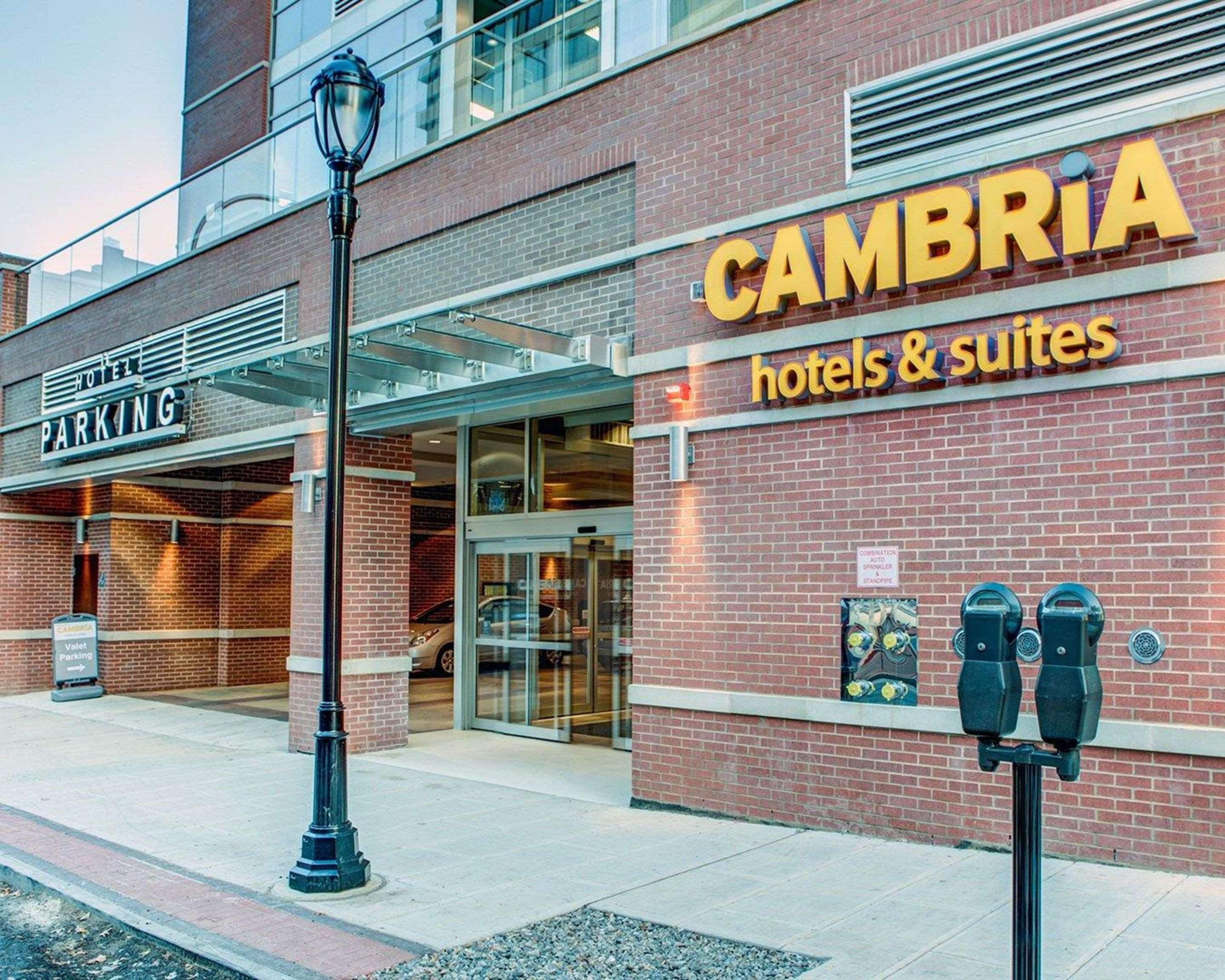Cambria Hotel White Plains - Downtown Esterno foto