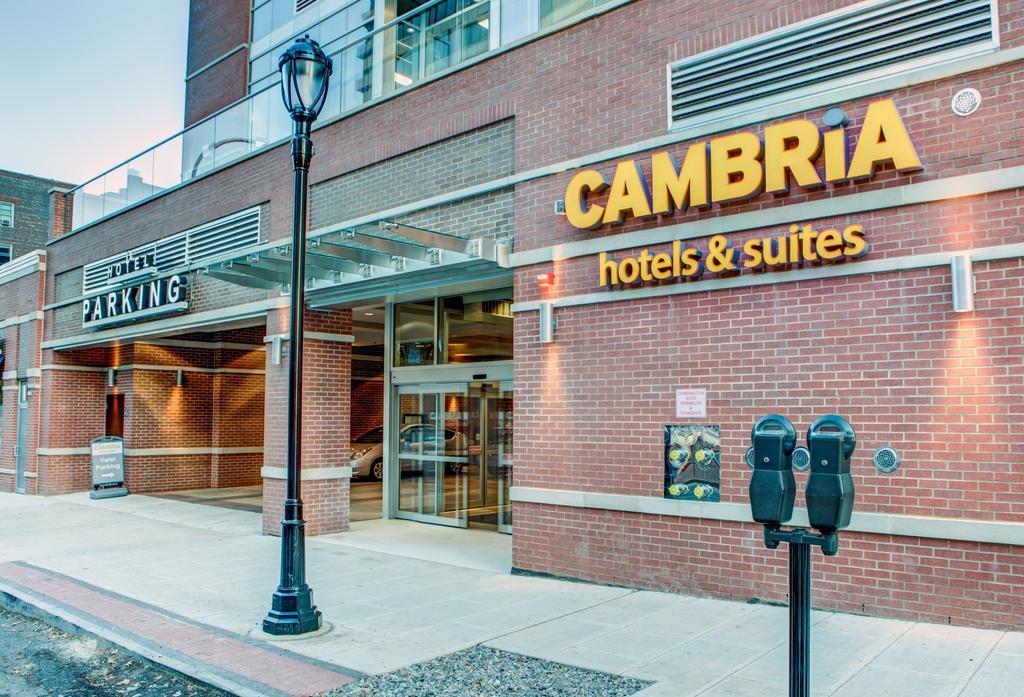 Cambria Hotel White Plains - Downtown Esterno foto
