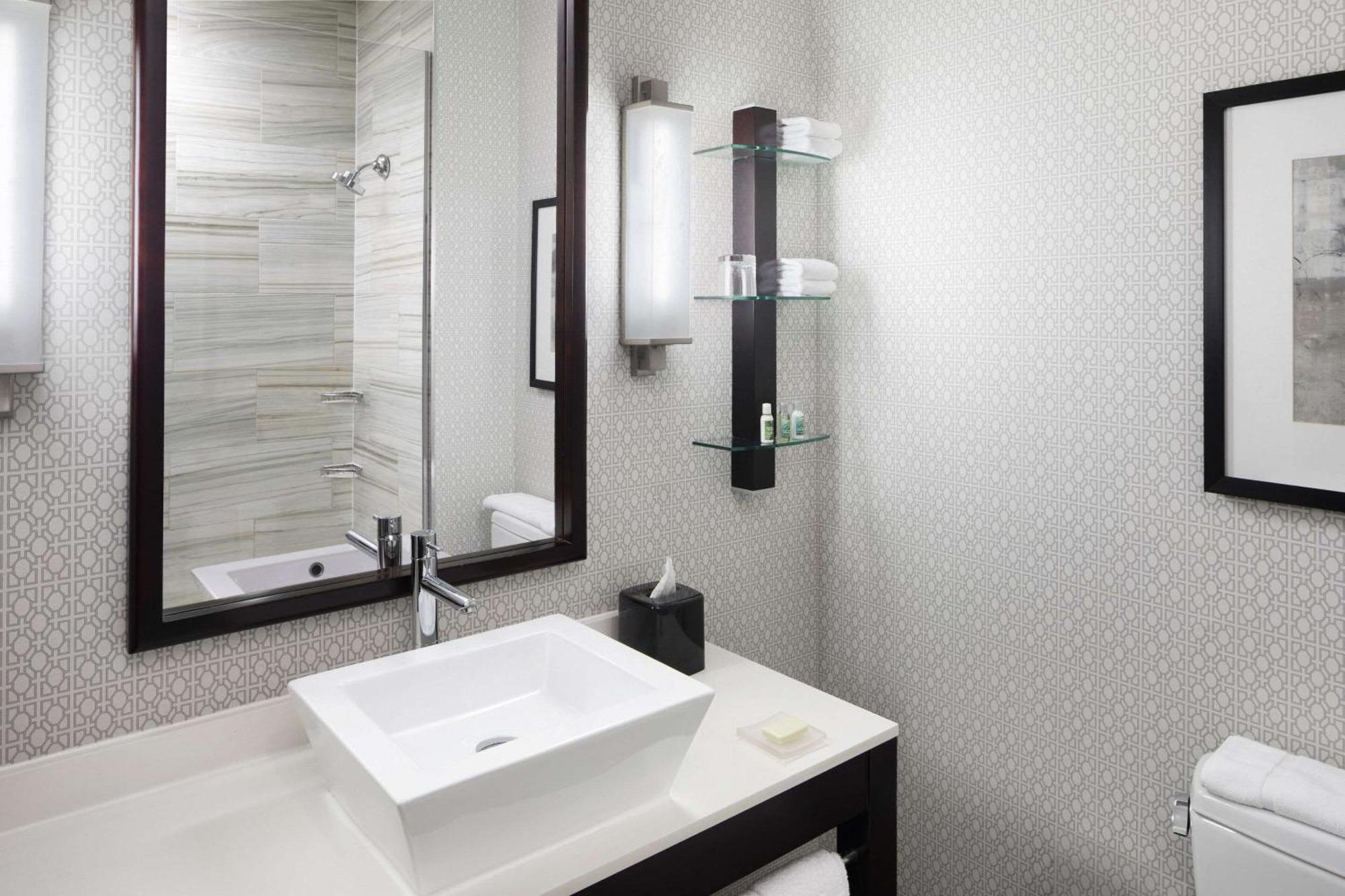 Cambria Hotel White Plains - Downtown Esterno foto